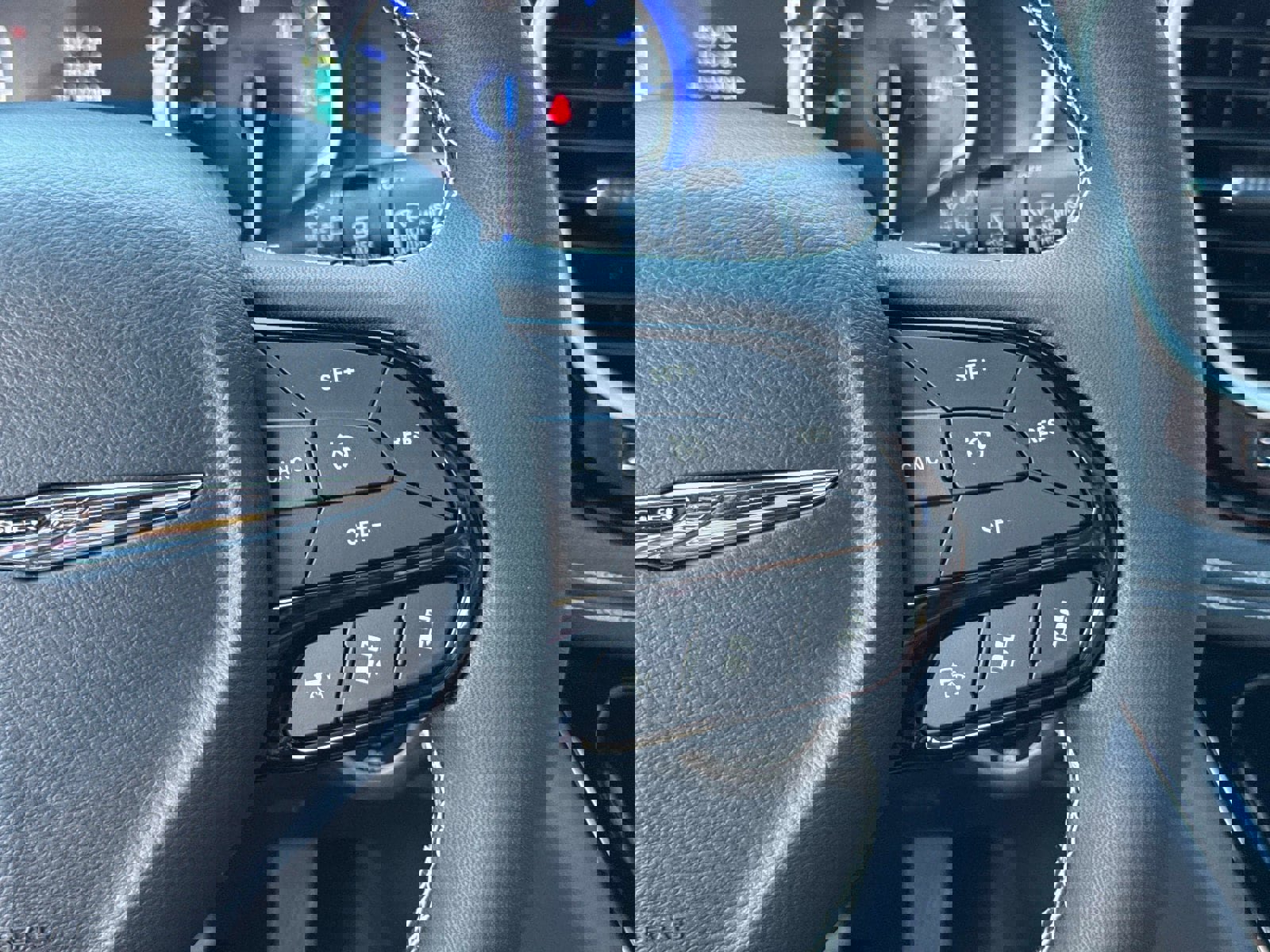 New 2026 Chrysler Pacifica Select image 29