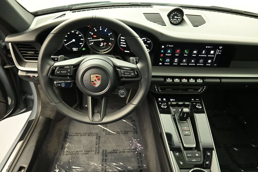 Certified 2024 Porsche 911 Carrera RWD image 6