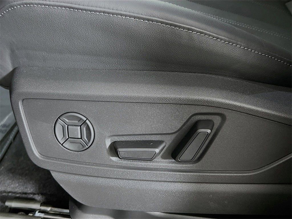 New 2025 Audi Q5 Premium Plus image 20