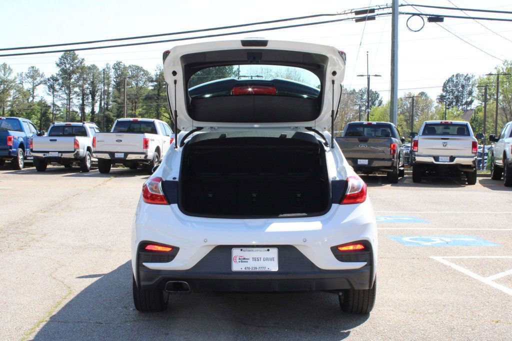 Used 2017 Chevrolet Cruze Premier w/ RS Package FWD image 8