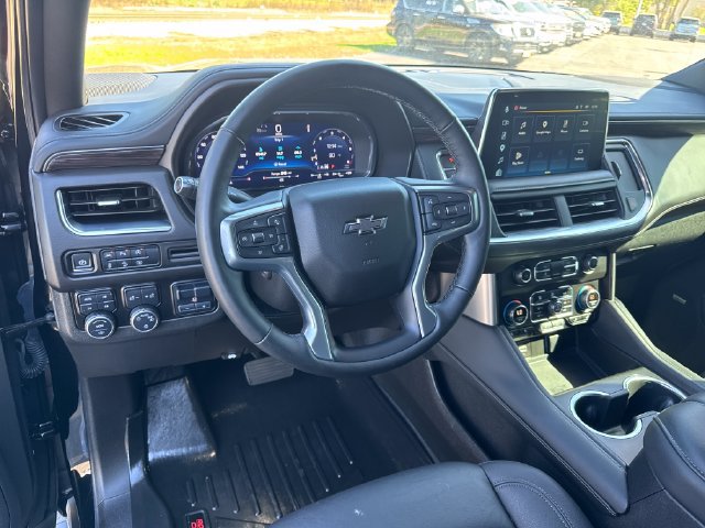 Used 2024 Chevrolet Tahoe Z71 w/ Z71 Off-Road Package AWD/4WD image 14