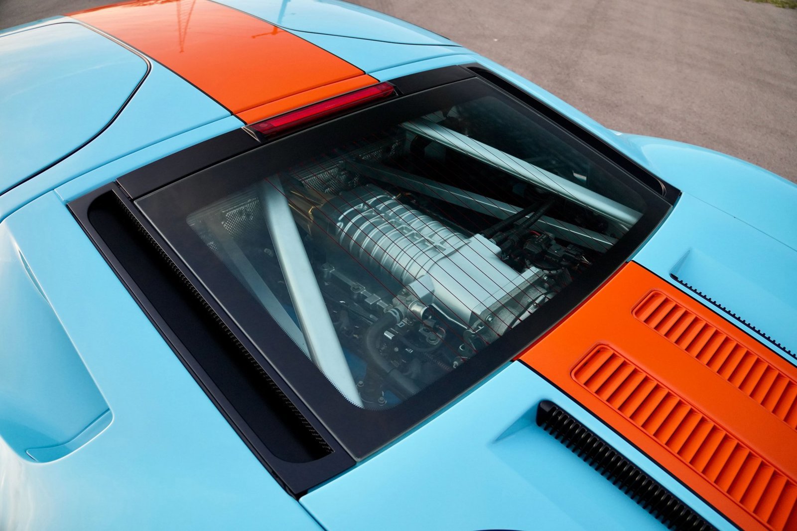 Used 2006 Ford GT image 20