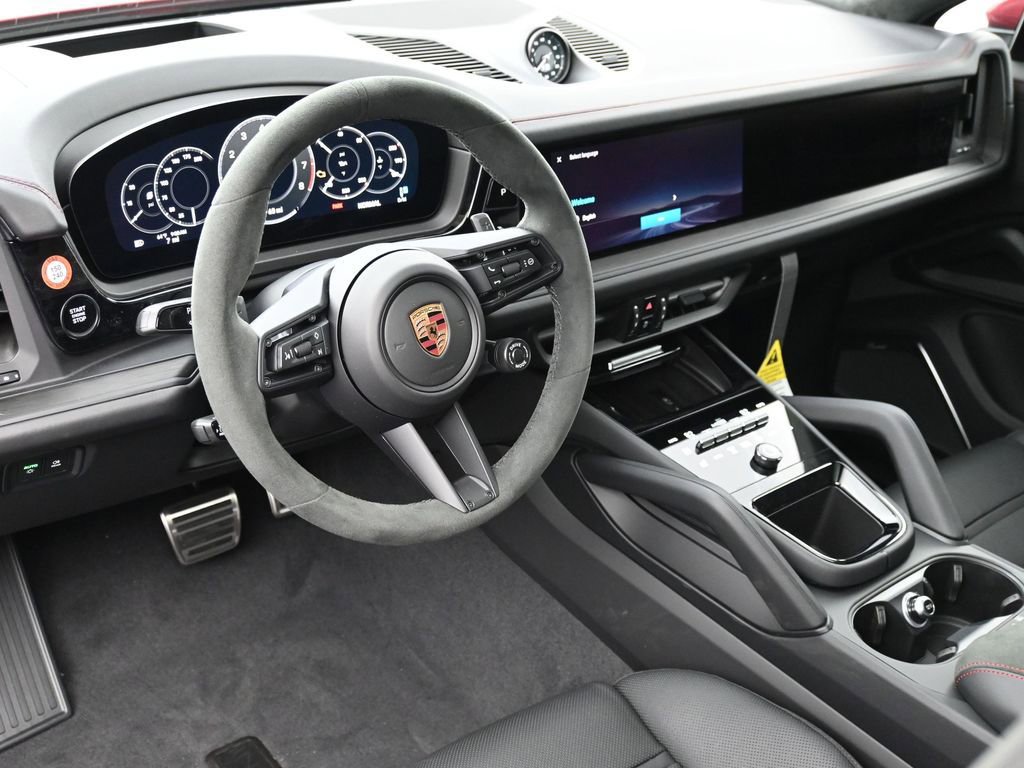 Certified 2026 Porsche Cayenne GTS image 4