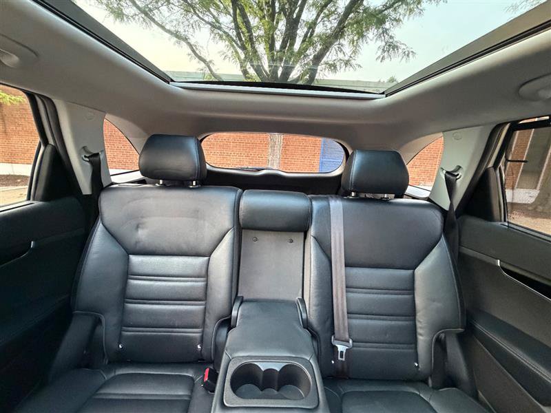 Used 2016 Kia Sorento SX AWD/4WD image 40