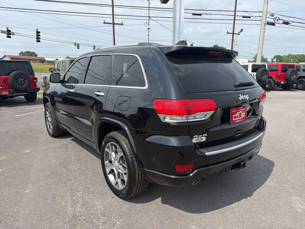 Used 2020 Jeep Grand Cherokee Overland AWD/4WD image 4