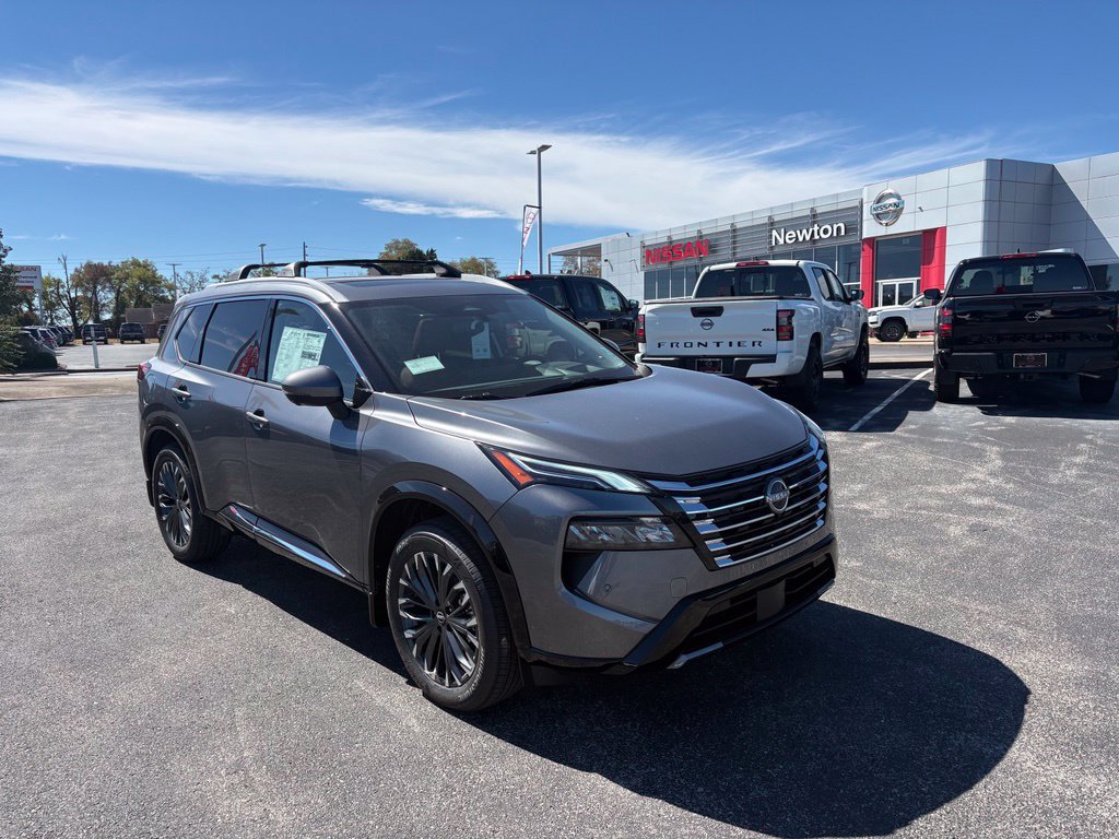 New 2026 Nissan Rogue Platinum AWD/4WD image 2