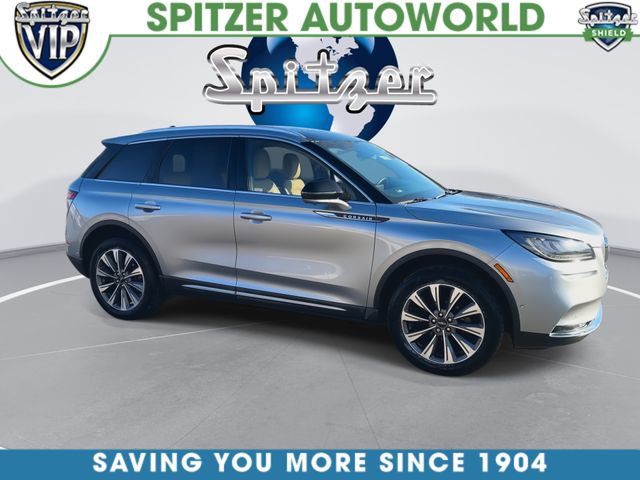 Used 2021 Lincoln Corsair Reserve w/ Equipment Group 201A image 2