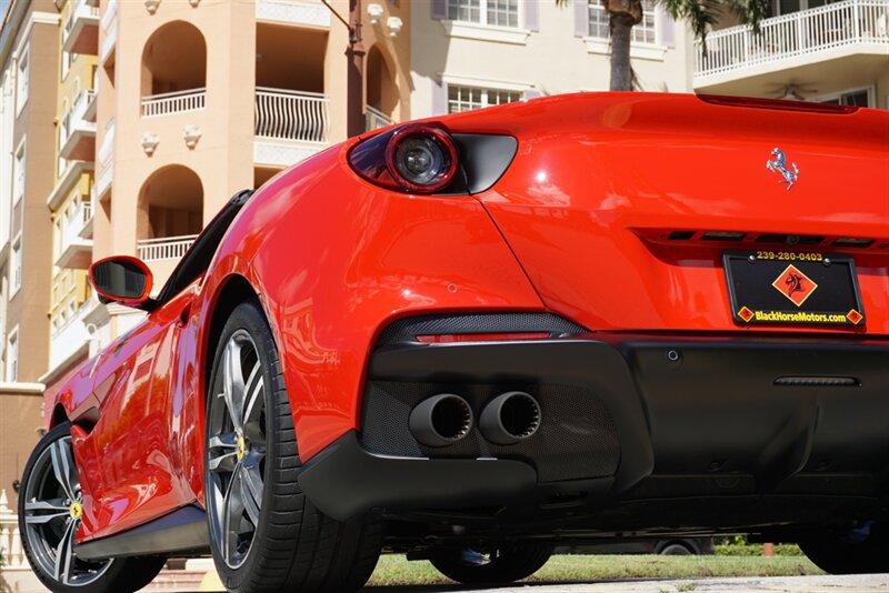Used 2022 Ferrari Portofino M RWD image 41