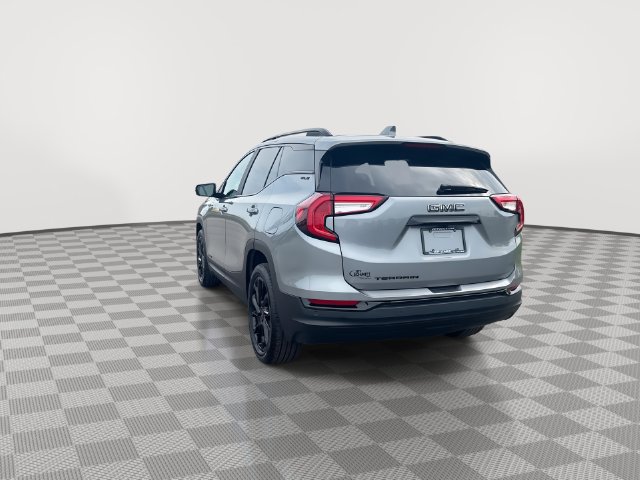 Certified 2024 GMC Terrain SLE w/ Driver Convenience Package FWD image 10