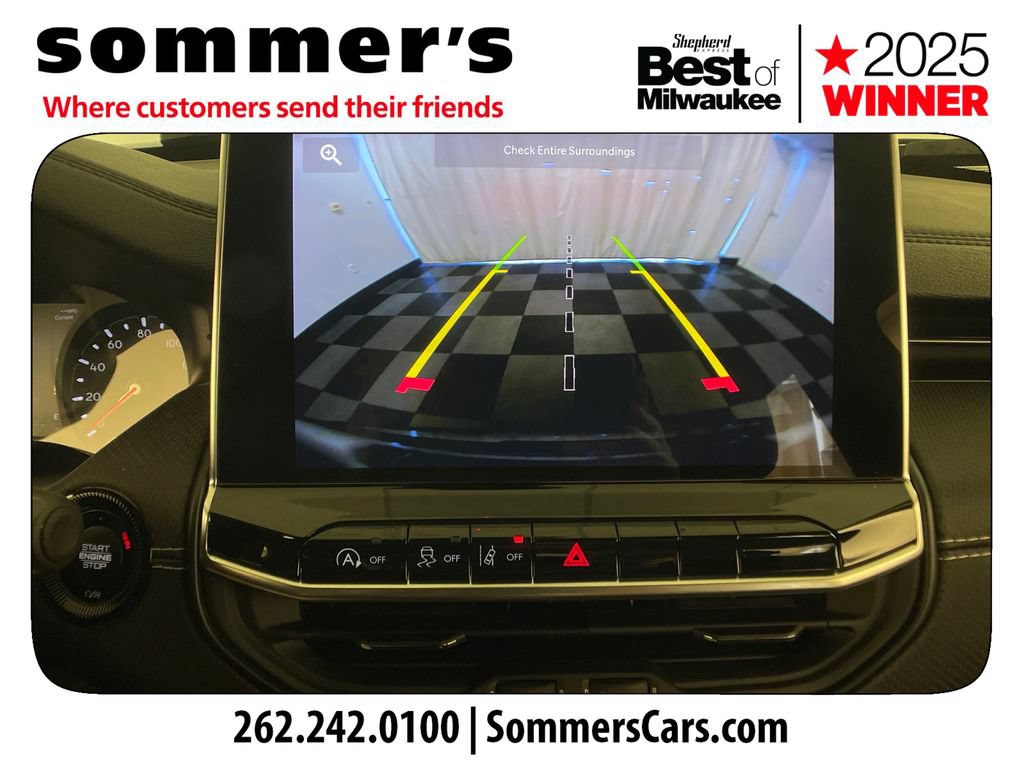 Used 2024 Jeep Compass Latitude w/ Convenience Group AWD/4WD image 17