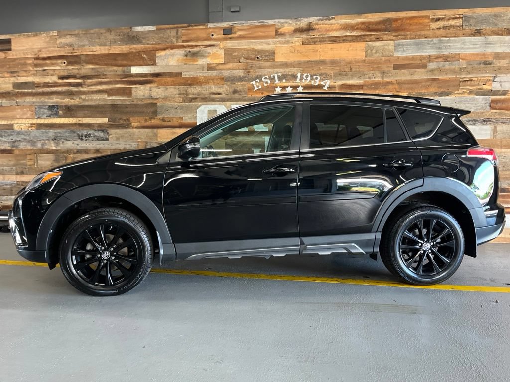 Used 2018 Toyota RAV4 Adventure AWD/4WD image 17