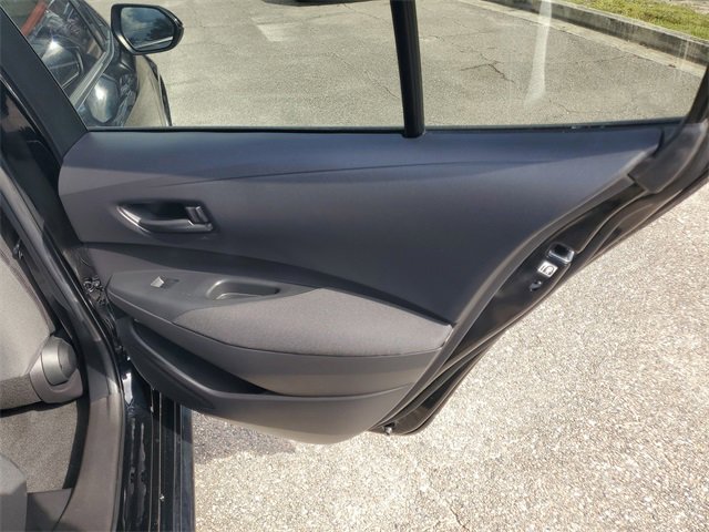 Used 2023 Toyota Corolla LE image 31