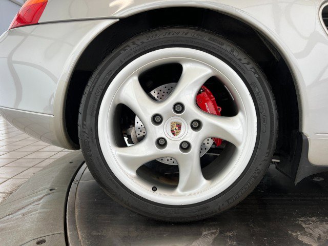 Used 2002 Porsche Boxster S image 32