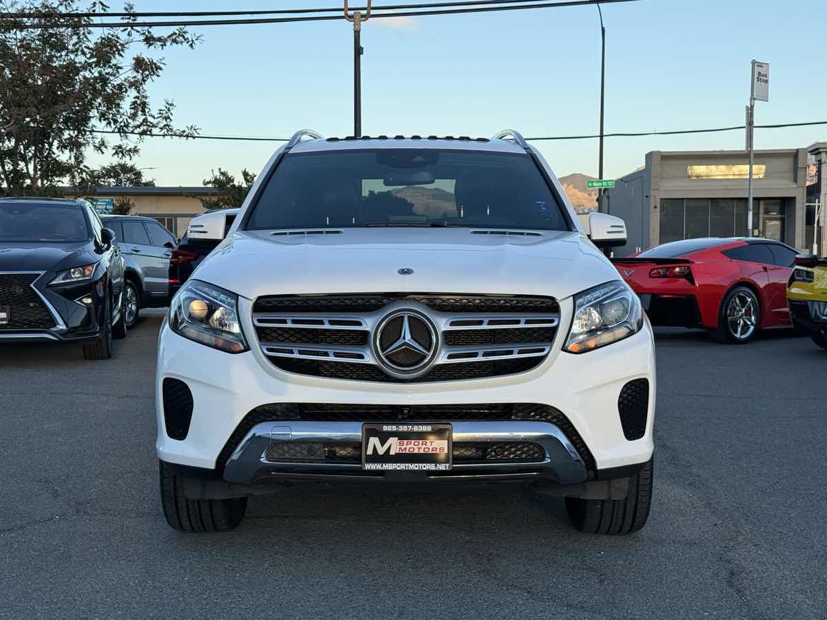 Used 2019 Mercedes-Benz GLS 450 4MATIC image 2