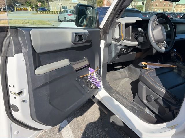 Used 2023 Ford Bronco Badlands w/ Sasquatch Package image 16