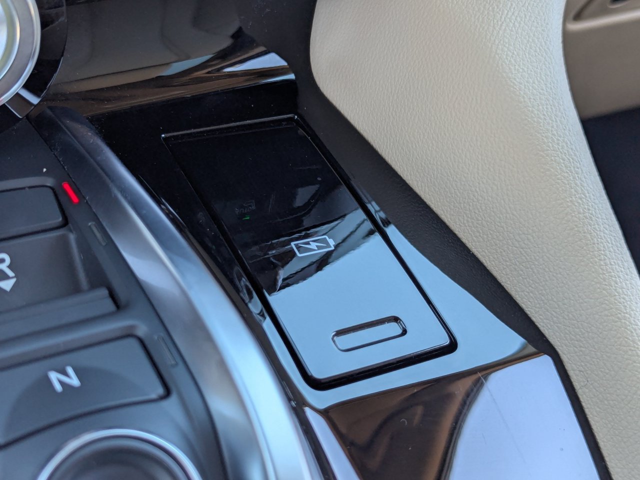 Certified 2025 Acura MDX FWD image 40