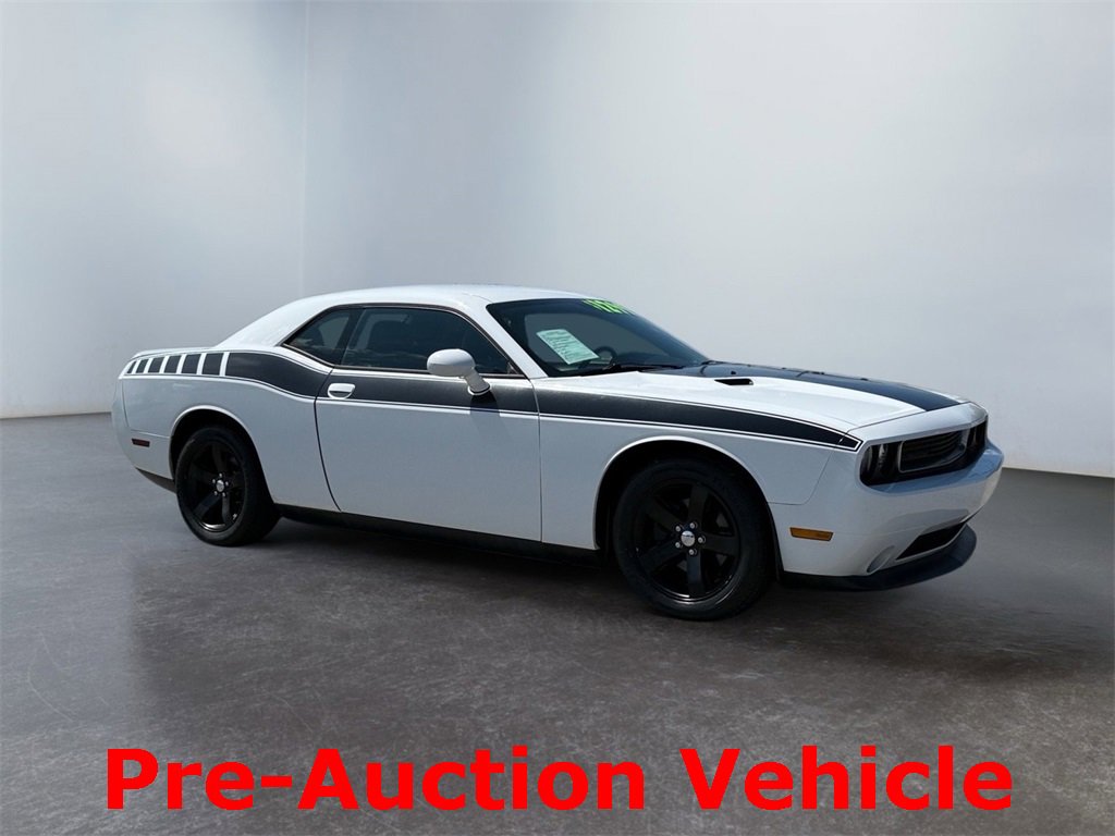Used 2014 Dodge Challenger SXT