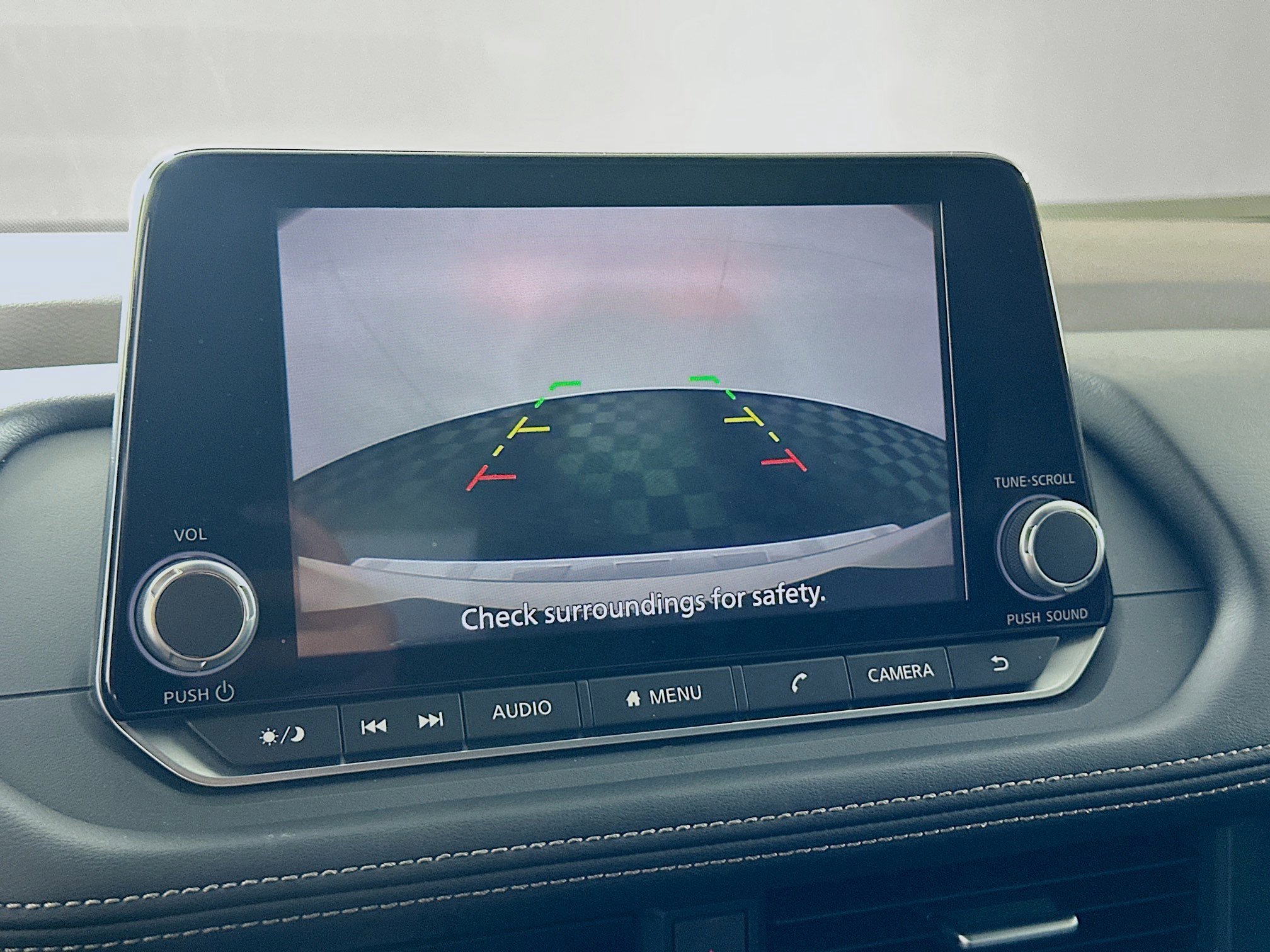 Used 2023 Nissan Rogue SV image 22