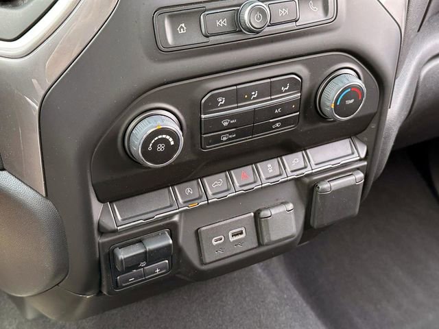 Used 2021 Chevrolet Silverado 1500 Custom w/ Safety Confidence Package AWD/4WD image 31