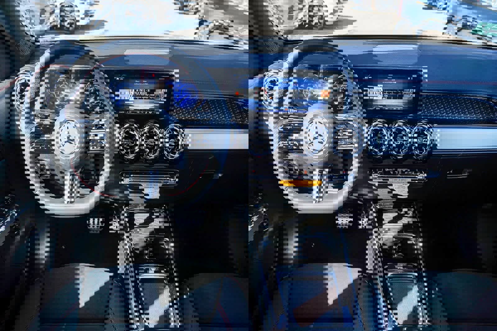 New 2024 Mercedes-Benz EQB 300 4MATIC image 13