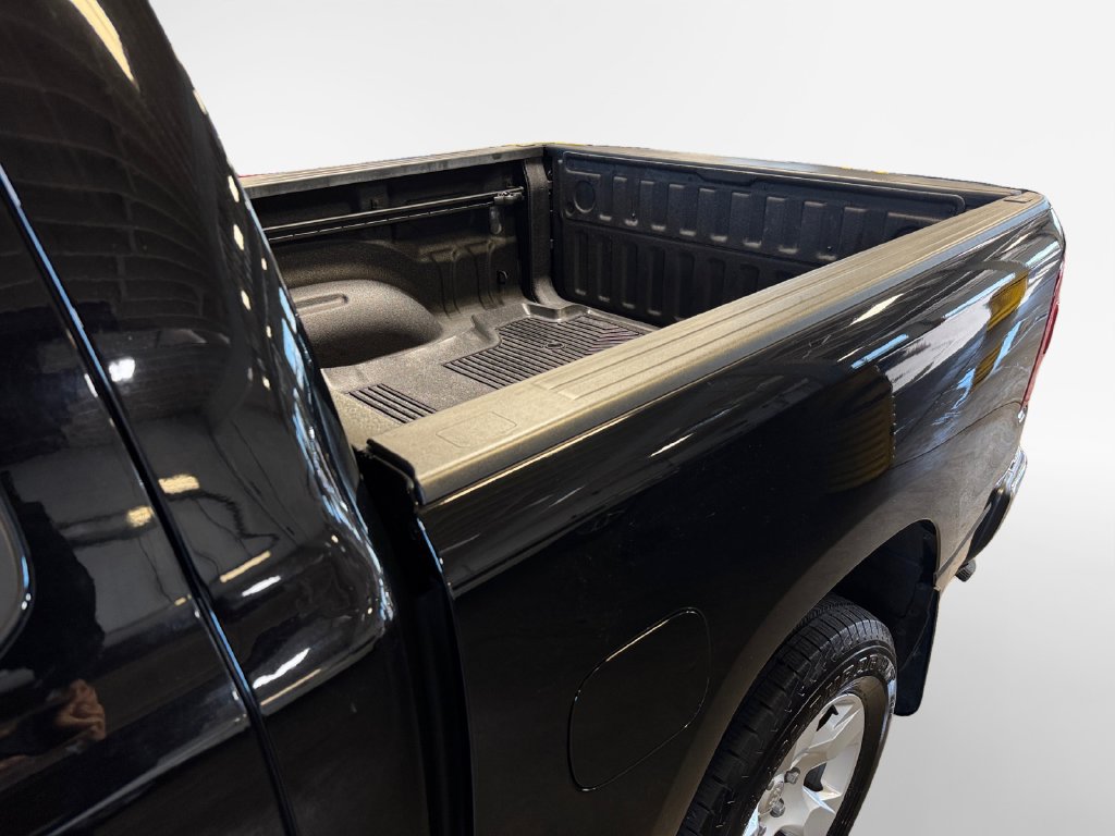 Used 2022 RAM 1500 Big Horn AWD/4WD image 25