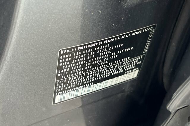 Certified 2022 Volkswagen Tiguan SE FWD image 27