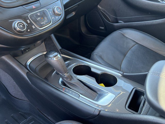 Used 2016 Chevrolet Malibu LT w/ Leather Package FWD image 18