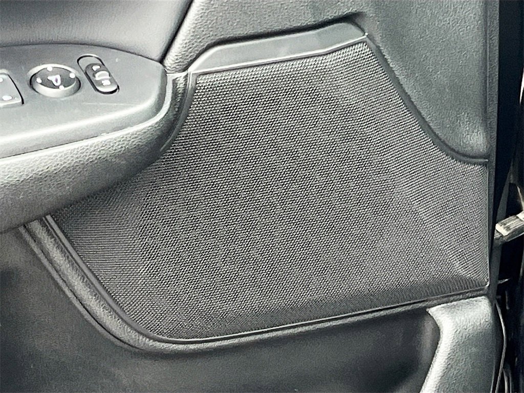 Used 2020 Honda CR-V Touring image 19