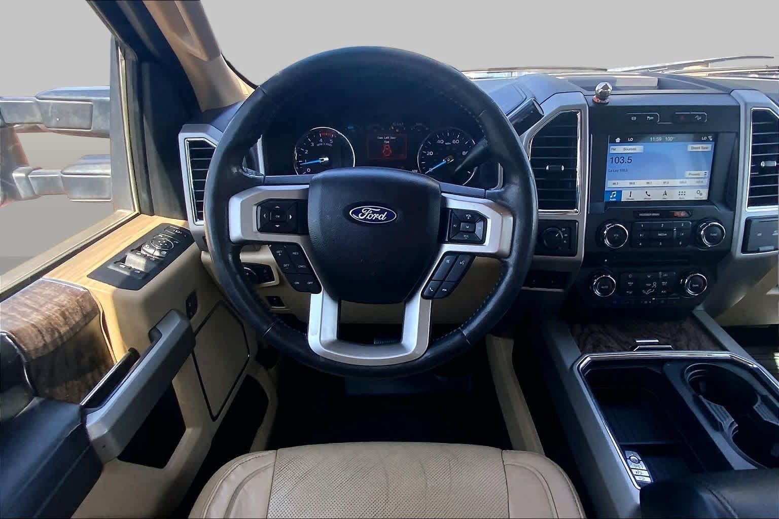 Used 2018 Ford F250 Lariat w/ Lariat Ultimate Package AWD/4WD image 6