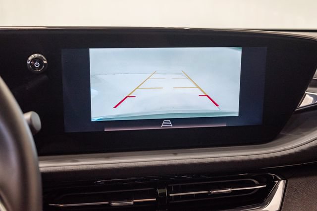 Used 2025 Buick Envista Avenir FWD image 16