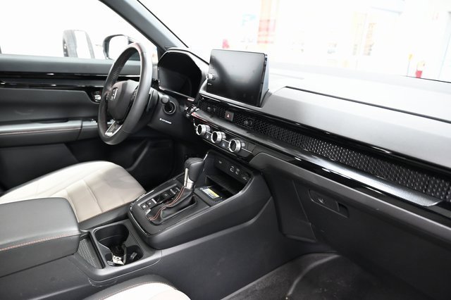 Used 2025 Honda CR-V Sport Touring image 14