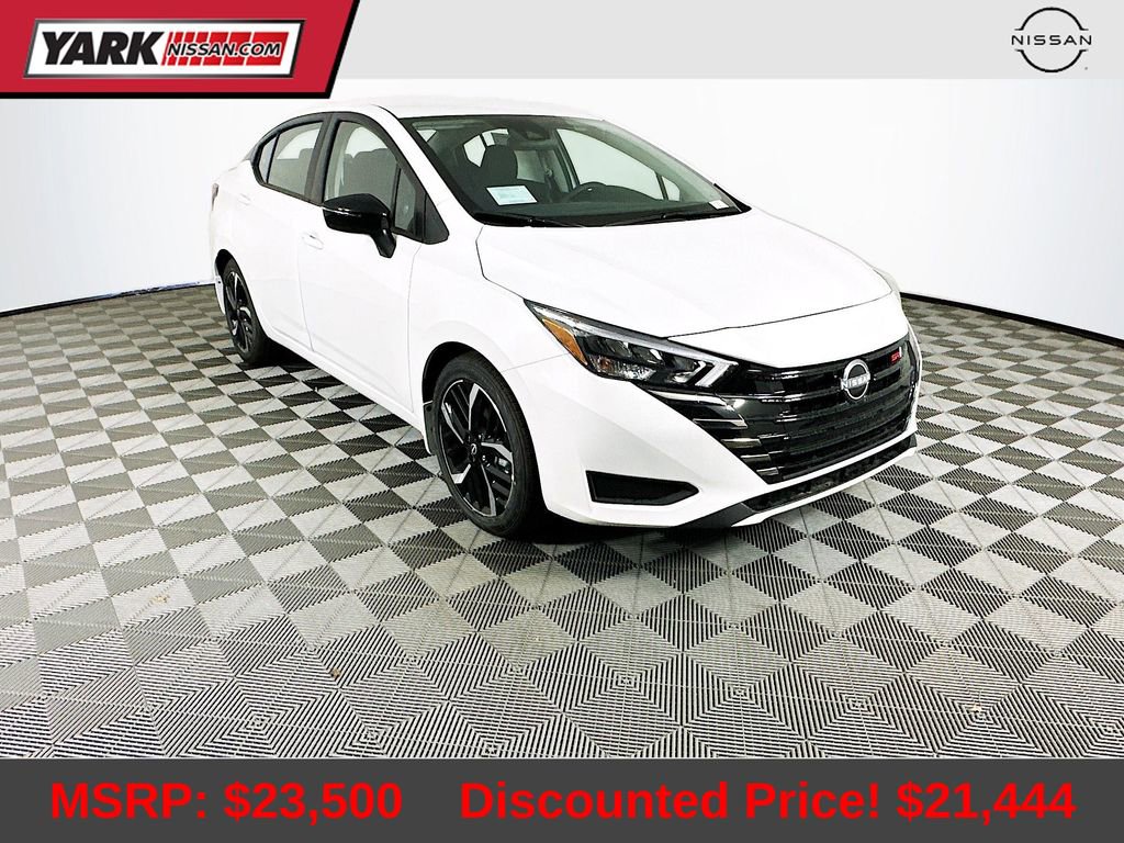 New 2025 Nissan Versa SR w/ Trunk Package image 1