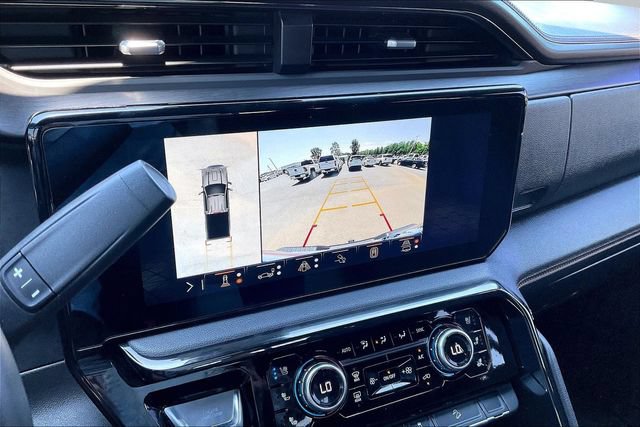 Used 2024 GMC Sierra 2500 AT4 w/ AT4 Premium Plus Package AWD/4WD image 11