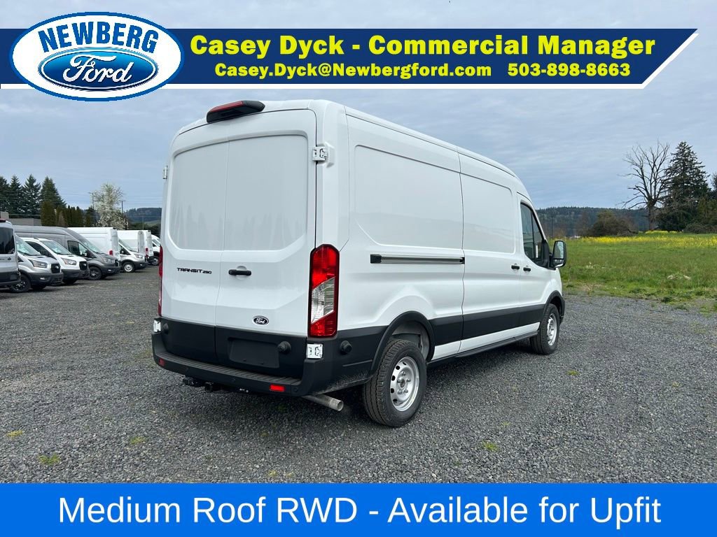 New 2026 Ford Transit 250 148 Medium Roof w/ Load Area Protection Package image 5