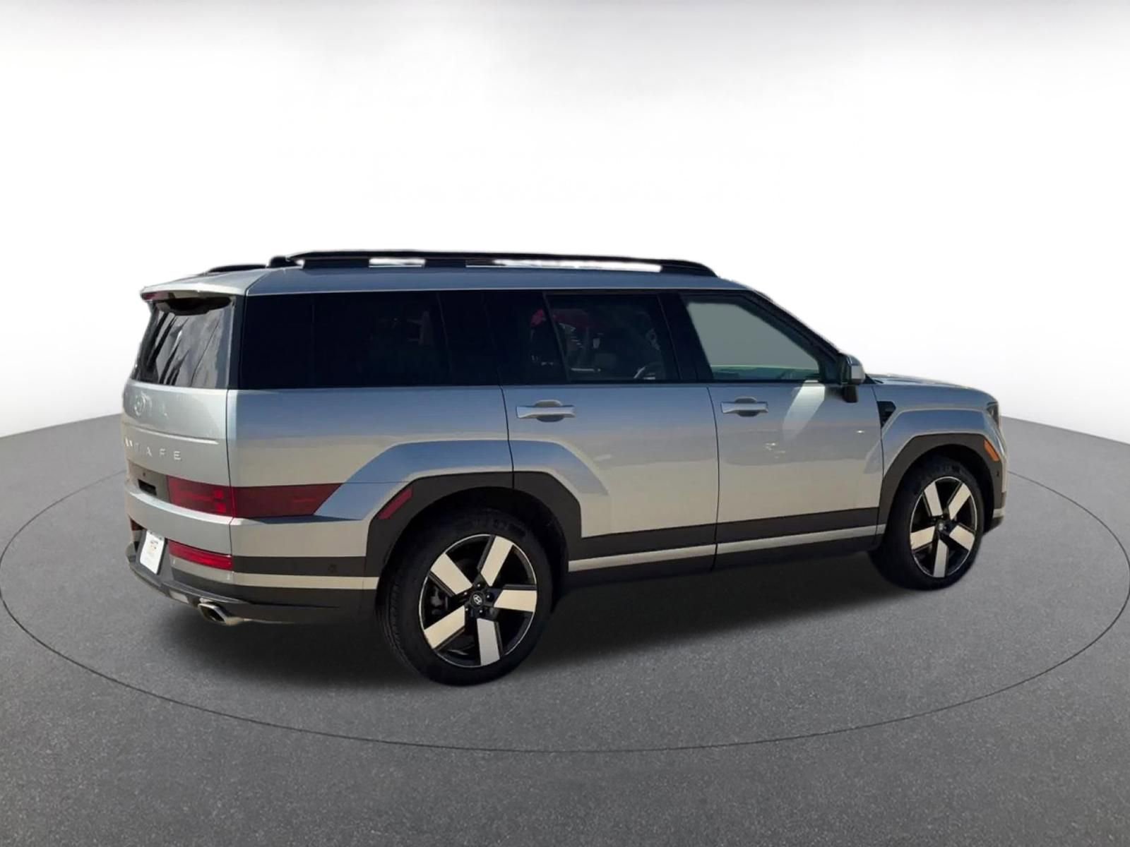 Used 2024 Hyundai Santa Fe Limited image 15