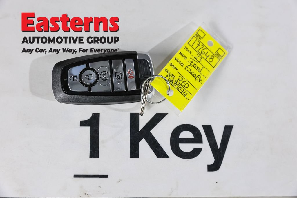 Used 2023 Ford Escape Active AWD/4WD image 26