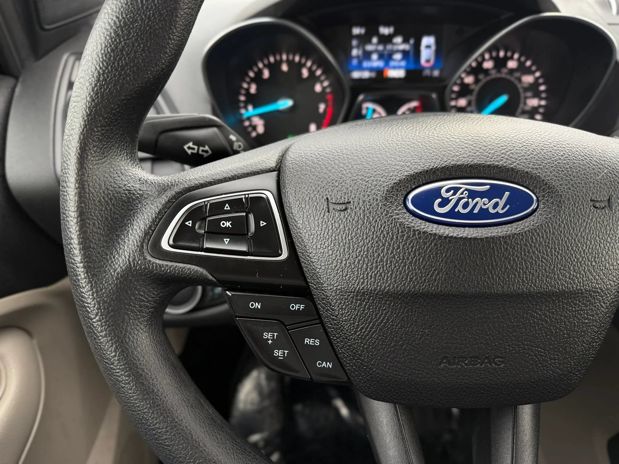 Used 2018 Ford Escape SE AWD/4WD image 25