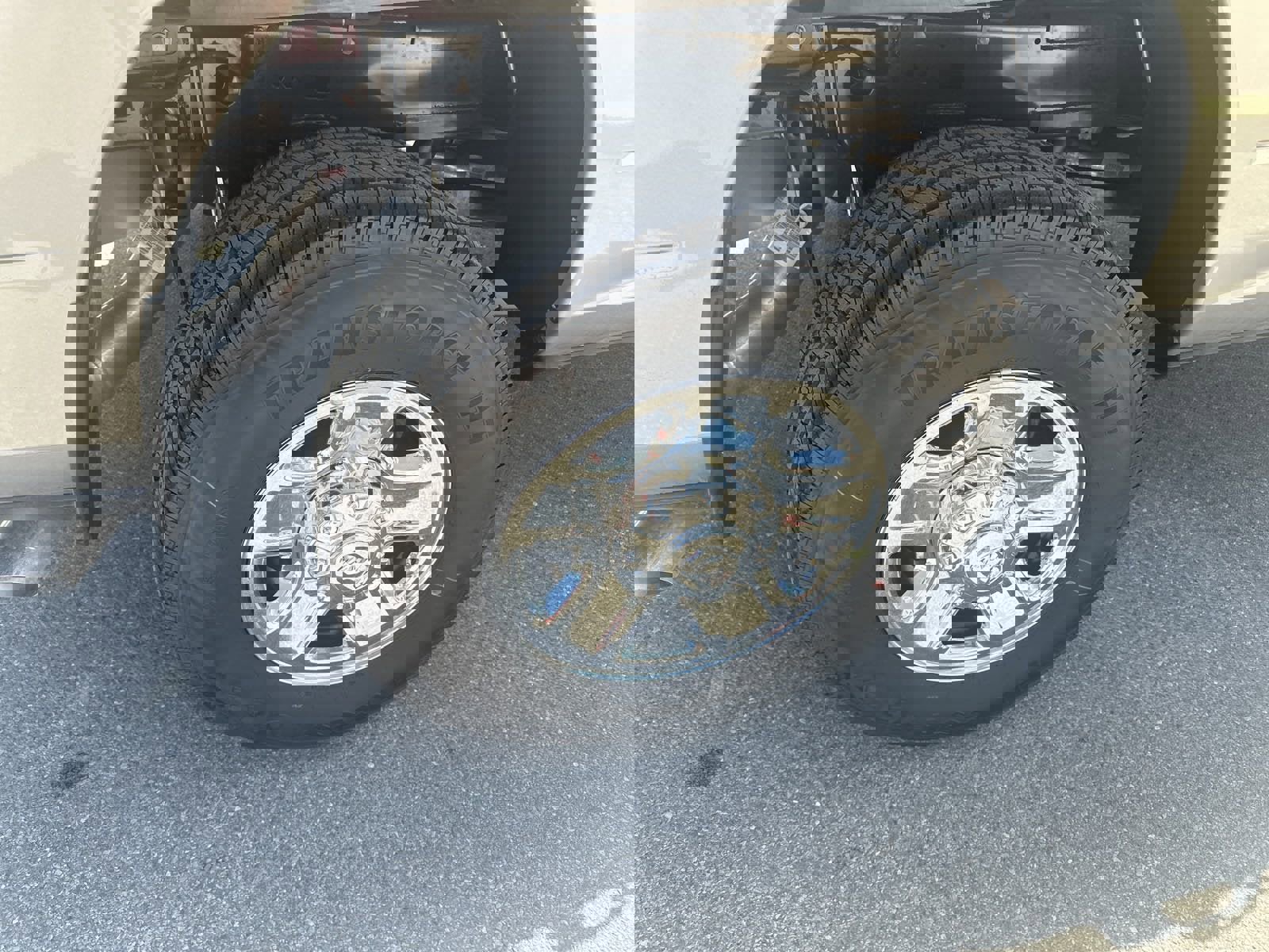 New 2024 RAM 2500 Tradesman w/ Chrome Appearance Group image 23