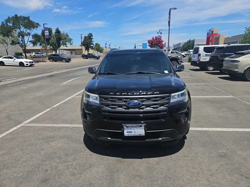 Certified 2018 Ford Explorer XLT w/ Equipment Group 202A FWD image 2