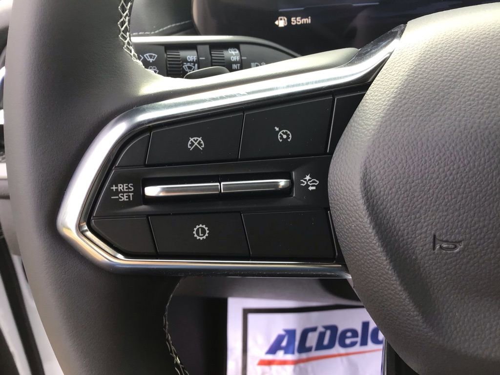 New 2026 Chevrolet Traverse LT w/ Driver Confidence Package image 35