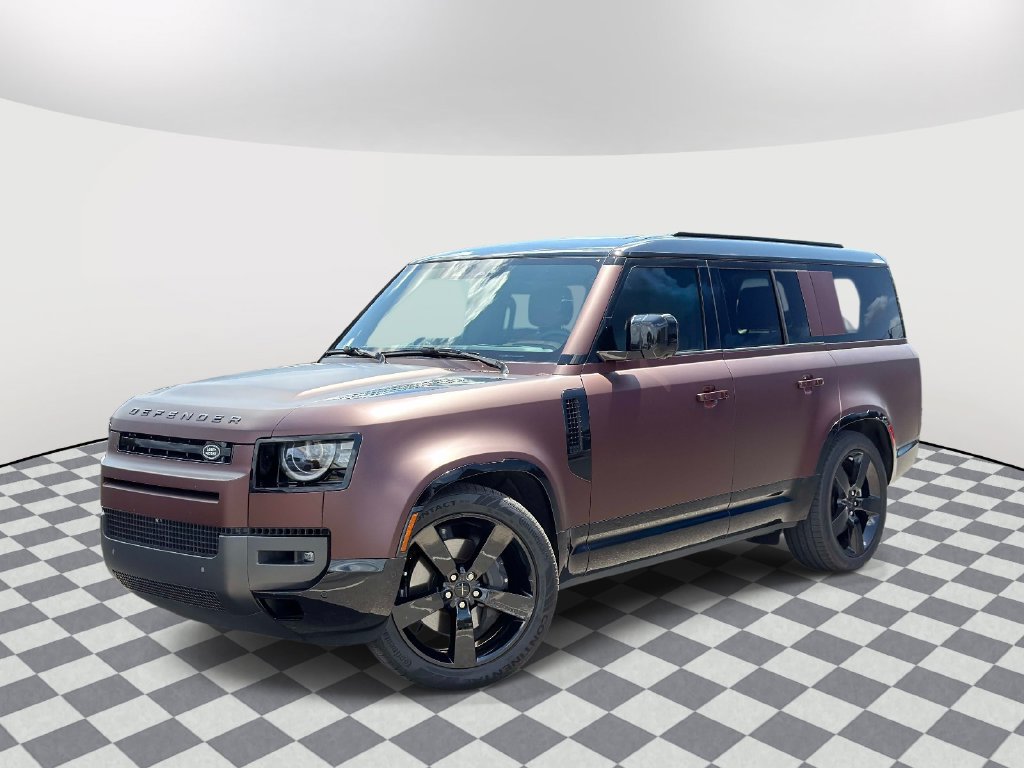 Used 2026 Land Rover Defender 130 X-Dynamic SE AWD/4WD image 1