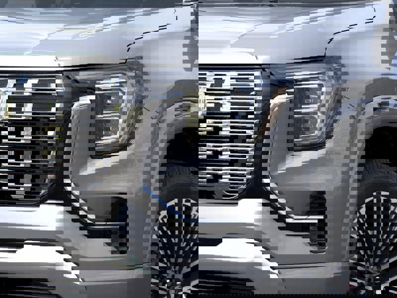 New 2026 GMC Terrain Denali w/ LPO, Black Badging Package image 10