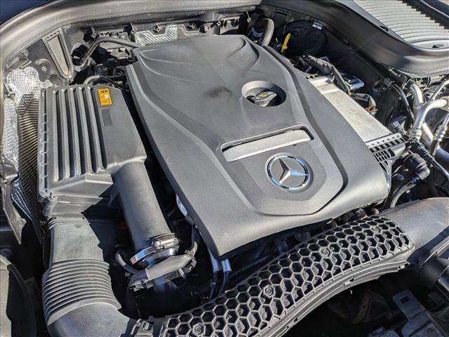 Used 2019 Mercedes-Benz GLC 300 4MATIC image 23