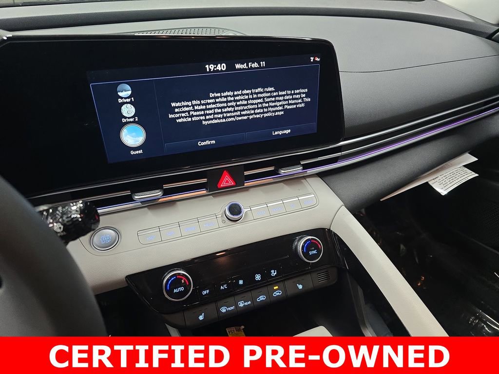 Certified 2025 Hyundai Elantra Limited image 20