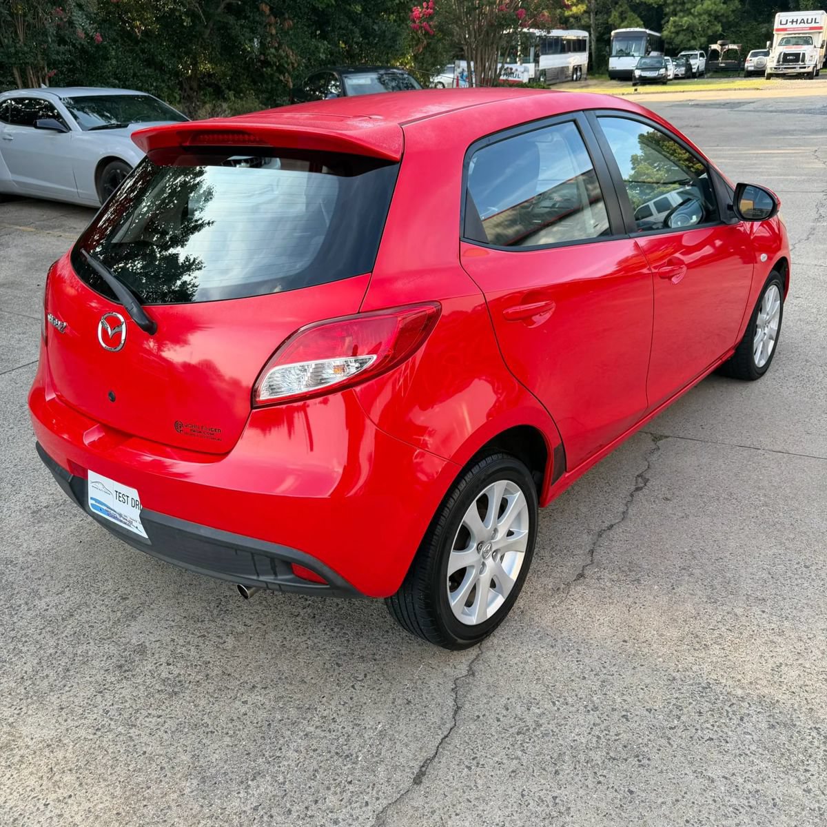 Used 2011 MAZDA MAZDA2 Touring FWD image 5