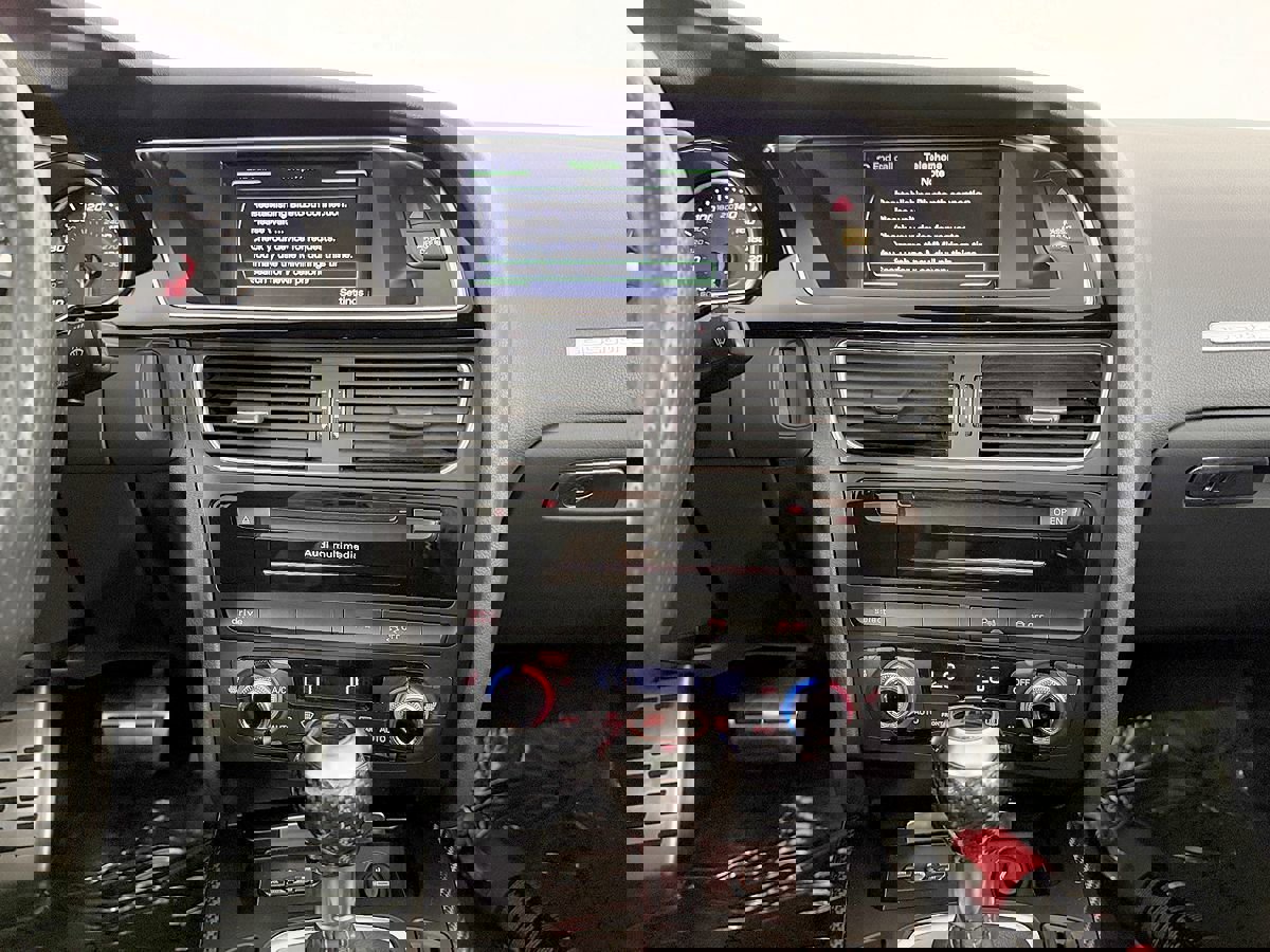 Used 2015 Audi RS 5 Coupe w/ Black Optic Plus Package AWD/4WD image 52