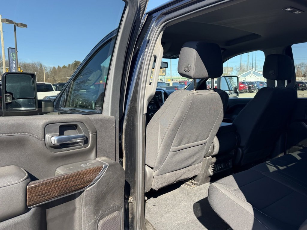Used 2021 GMC Sierra 2500 SLE w/ SLE Value Package; image 11