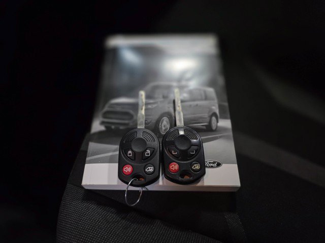 Used 2016 Ford Transit Connect XLT image 34