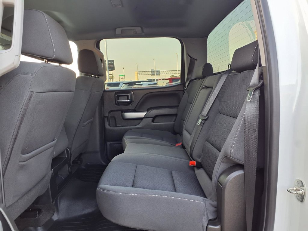 Used 2018 Chevrolet Silverado 1500 LT w/ All Star Edition AWD/4WD image 17