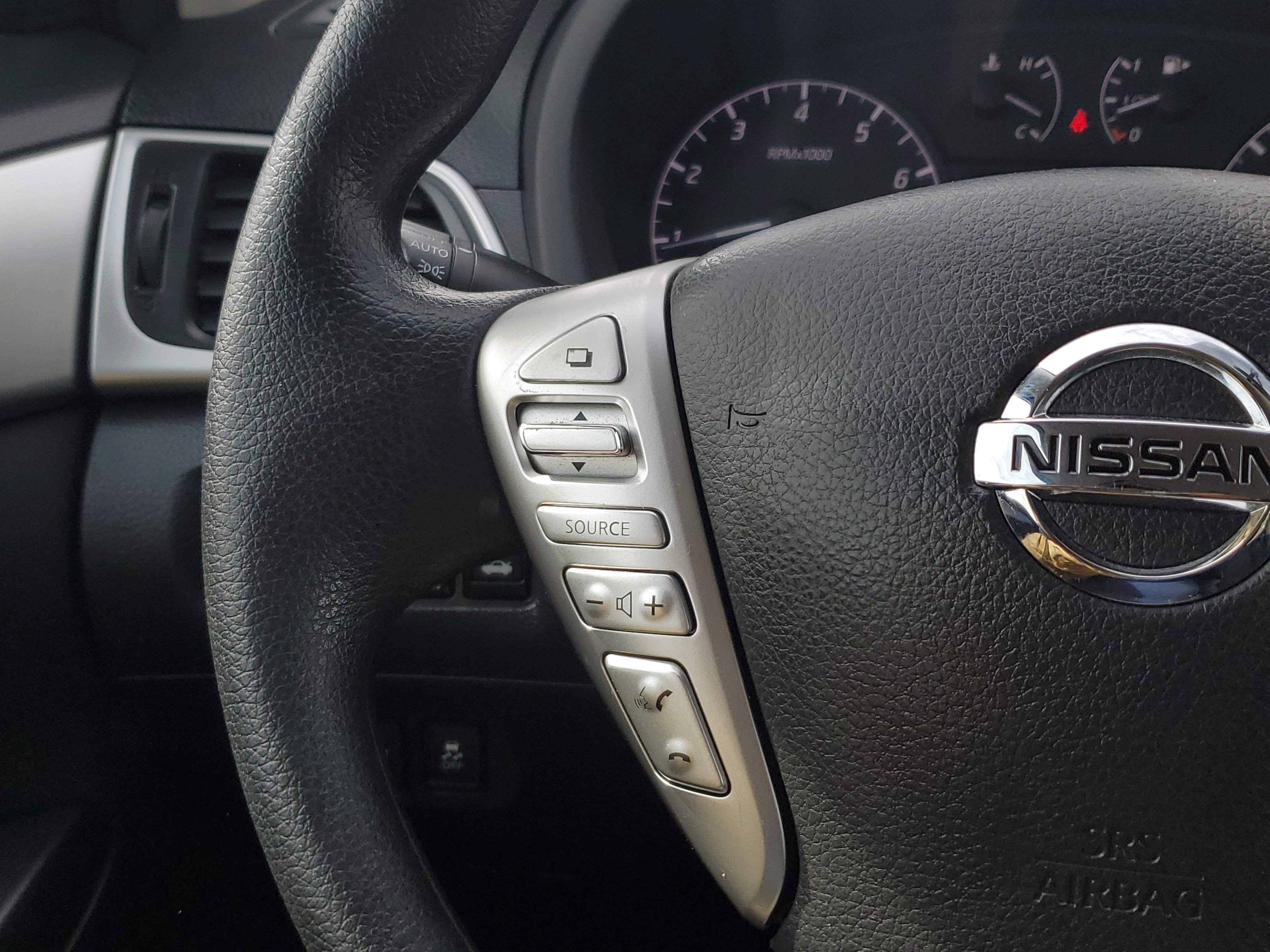 Used 2017 Nissan Sentra S FWD image 19